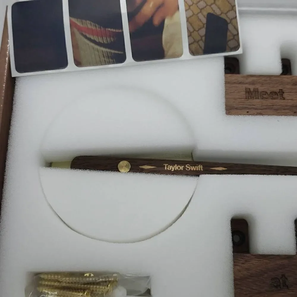 Taylor Swift New In Box Meet Me At Midnight Clock